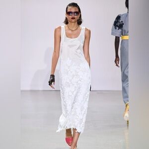 Bibhu Mohapatra SS23 runway White Floral Lace Dress Small 2/4